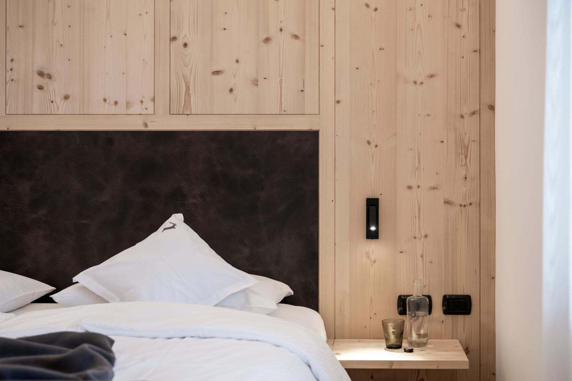 Hotel & Gasthof Zum Hirschen Jenesien Eksteriør billede
